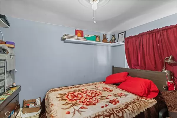 Los Angeles, CA 90022,544 Keenan Avenue