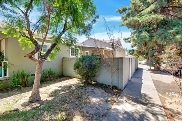 North Hollywood (los Angeles), CA 91606,6159 Goodland Avenue
