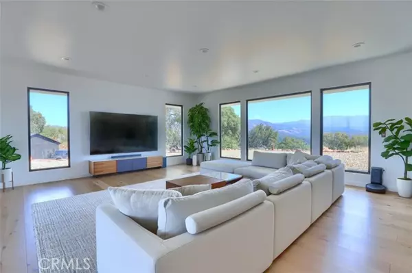 Mariposa, CA 95338,5076 Allred