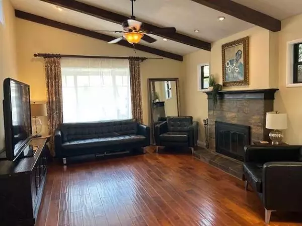 Lake Forest (el Toro), CA 92630,26242 Brookhollow