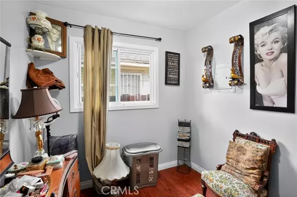 Long Beach, CA 90813,1053 E Hellman Street