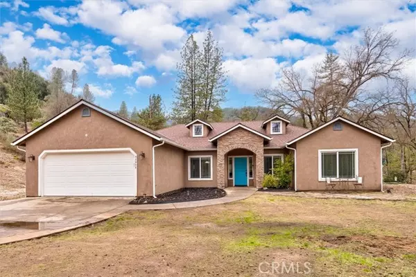 46066 Sutton Drive, Oakhurst, CA 93644