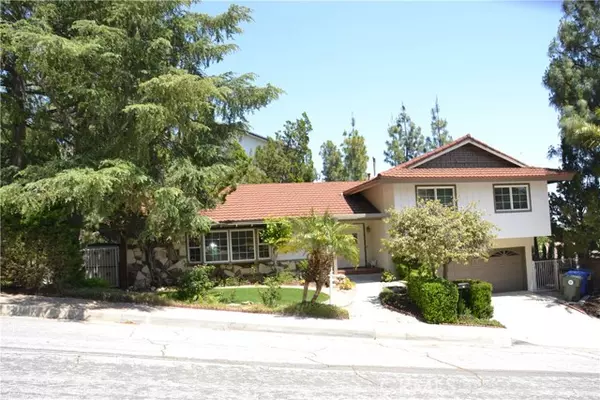 5632 Pine Cone Road, La Crescenta, CA 91214