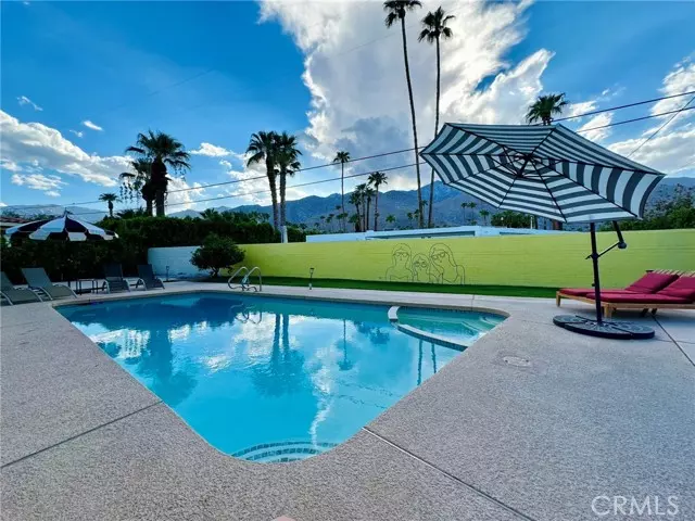 1331 S Sunrise Way, Palm Springs, CA 92264