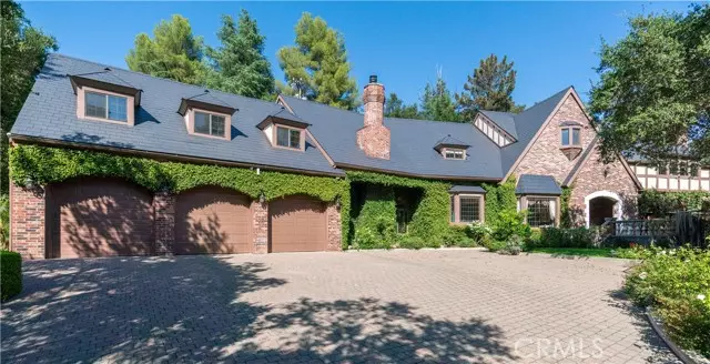 La Canada Flintridge, CA 91011,375 Berkshire Avenue