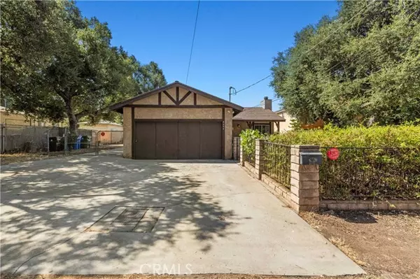 8454 Grenoble Street, Sunland (los Angeles), CA 91040