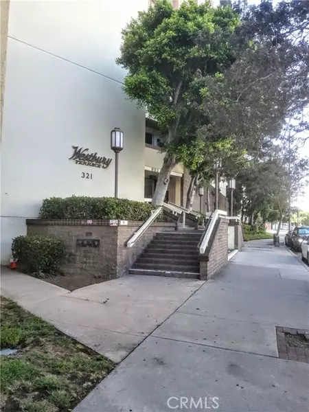 321 S San Vicente Boulevard #207, Los Angeles, CA 90048