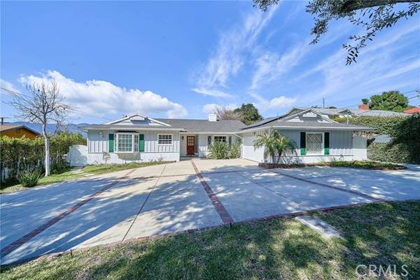 4711 Briggs Avenue, La Crescenta, CA 91214