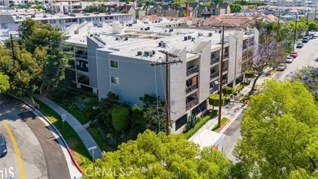 Glendale, CA 91202,1236 N Columbus Avenue #25