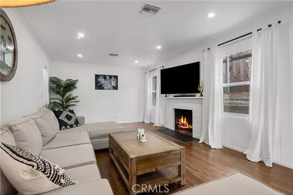 La Crescenta, CA 91214,4605 Boston Avenue