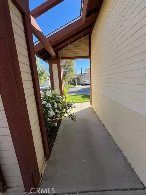 Lancaster, CA 93535,2547 E Ave J2