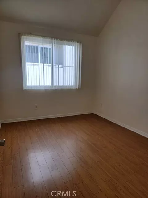 Burbank, CA 91502,300 E Providencia Avenue #214