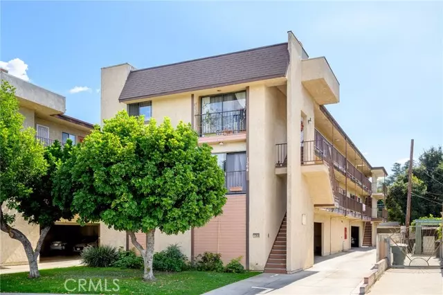 Glendale, CA 91205,1364 E Garfield Avenue #3