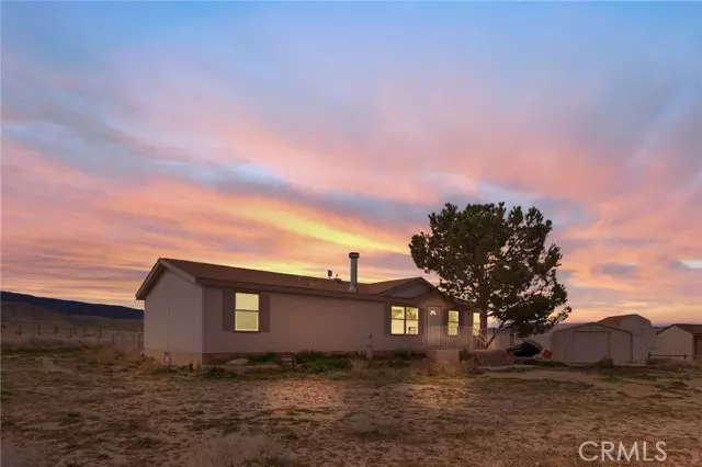 49611 Three Points Road, Lancaster, CA 93536