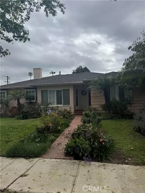 Sherman Oaks, CA 91423,14032 Hartsook Street