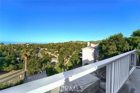 21651 Yucatan Avenue, Woodland Hills (los Angeles), CA 91364