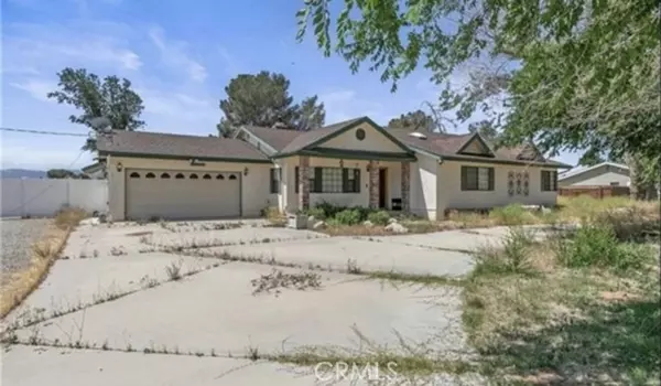 2110 W Avenue M8, Palmdale, CA 93551