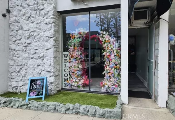 353 E Magnolia Boulevard, Burbank, CA 91502