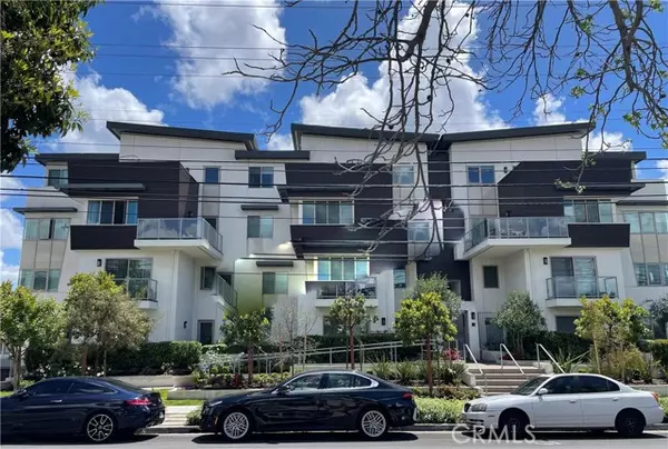 Glendale, CA 91205,518 E Windsor Road #106