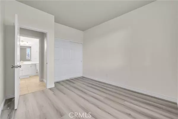 Hesperia, CA 92344,9058 Chimney Rock Avenue