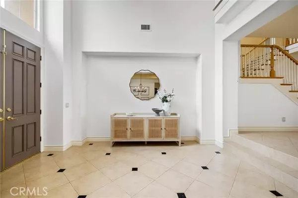 La Verne, CA 91750,2438 Vista Del Sol