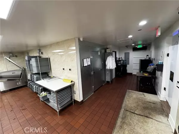 La Crescenta, CA 91214,3238 Foothill Boulevard