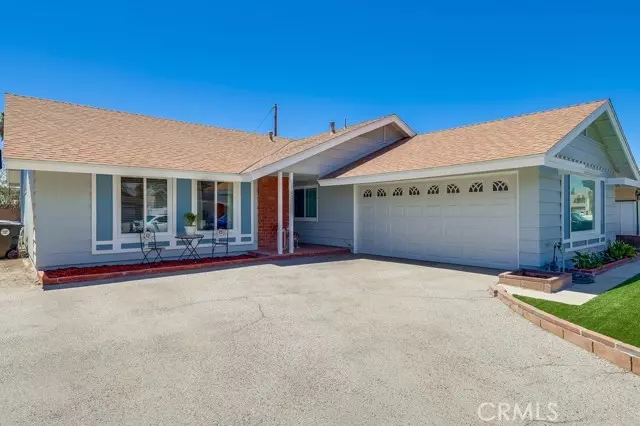 Canyon Country (santa Clarita), CA 91351,19626 Chadway Street