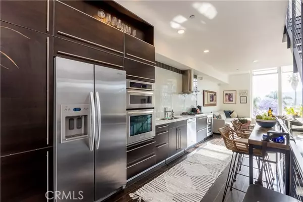 West Hollywood, CA 90046,1250 N Harper Avenue #306