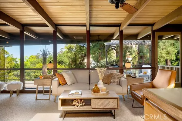 Glendale, CA 91206,535 Suncourt