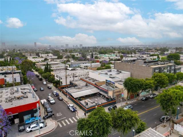 West Hollywood, CA 90046,7504 Santa Monica Boulevard
