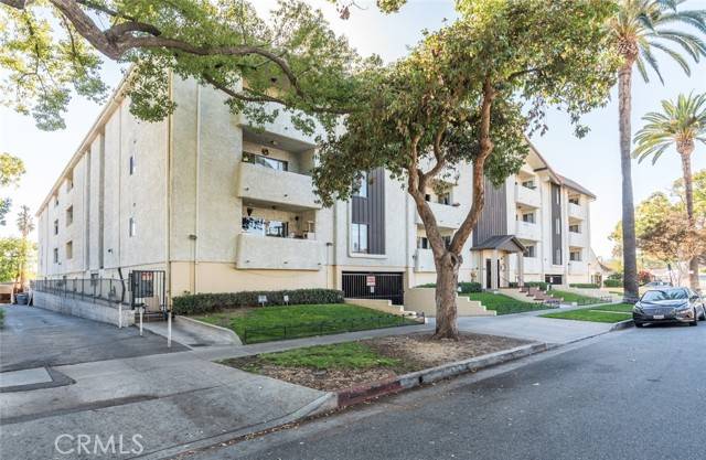 1422 Rock Glen Avenue #210, Glendale, CA 91205