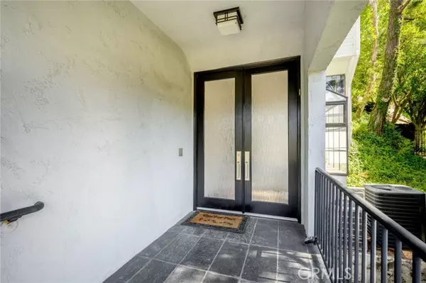 Sherman Oaks, CA 91403,3545 Alana Drive