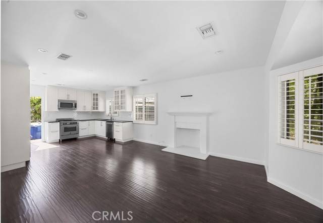 2649 Lake Avenue, Altadena, CA 91001