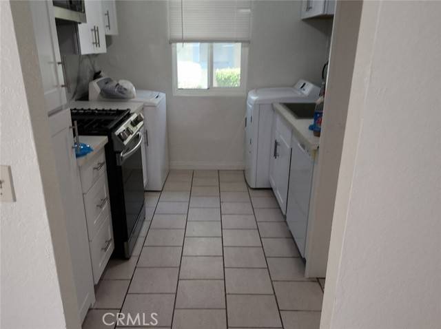 Fontana, CA 92335,9240 Date Street #10A