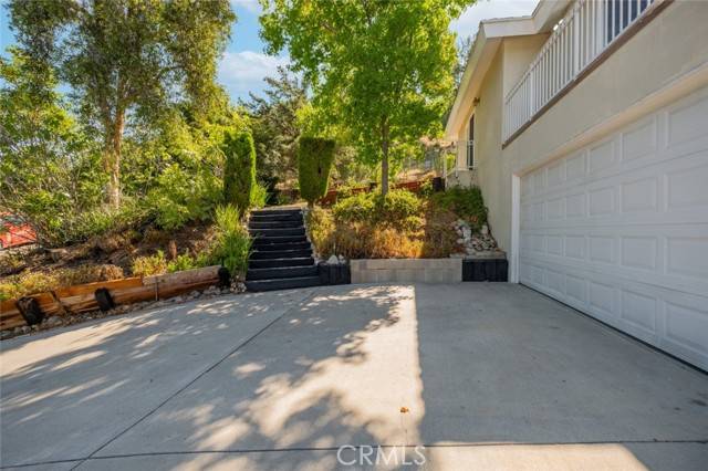 Burbank, CA 91040,9530 Wheatland Avenue