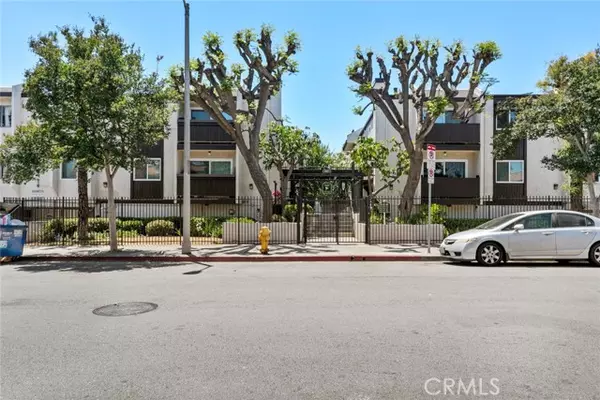 Panorama City (los Angeles), CA 91402,8801 Cedros Avenue #7