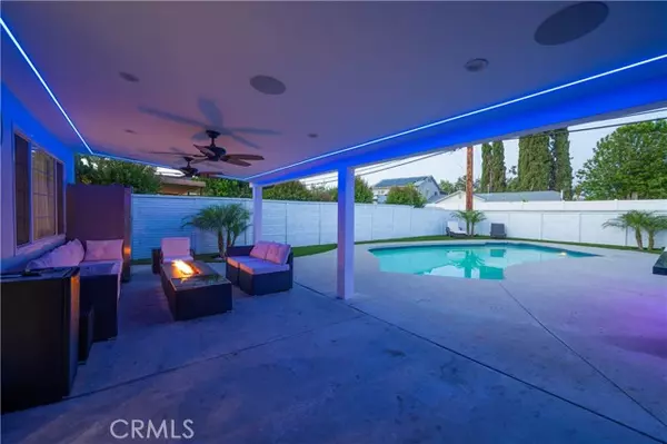 Granada Hills (los Angeles), CA 91344,11118 Haskell Avenue