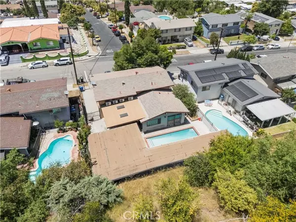 Pacoima (los Angeles), CA 91331,12616 Terra Bella Street