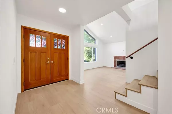 Granada Hills (los Angeles), CA 91344,17500 Rushing Drive