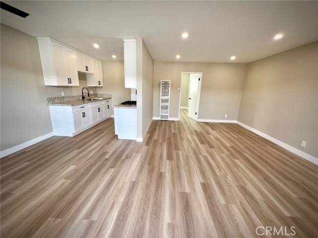 2306 Mira Vista Avenue #6, Montrose, CA 91020