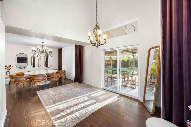 Valencia (santa Clarita), CA 91354,27503 Wellsley Way
