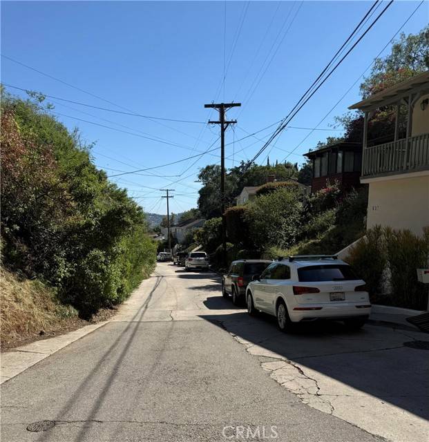 Glendale, CA 91206,641 Canyon Drive