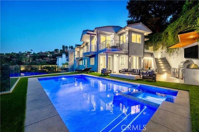 3548 Multiview Drive, Los Angeles, CA 90068