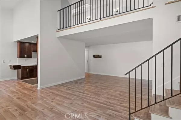 Glendale, CA 91207,320 E Stocker Street #317