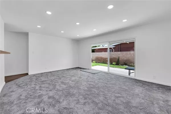 Long Beach, CA 90815,2376 Stanbridge Avenue