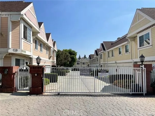 Sylmar (los Angeles), CA 91342,13750 Hubbard Street #38