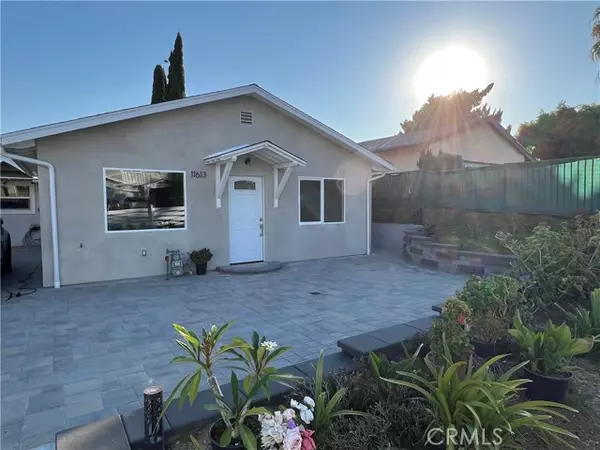 11613 Eldridge Avenue, Sylmar (los Angeles), CA 91342