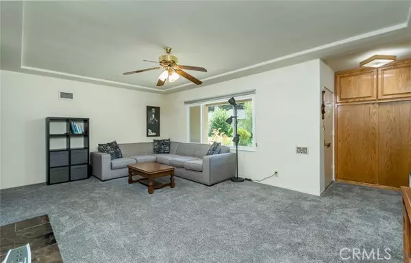 Glendale, CA 91206,2719 Hollister Terrace