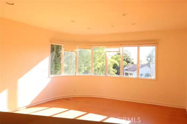 Glendale, CA 91206,703 Luton Drive