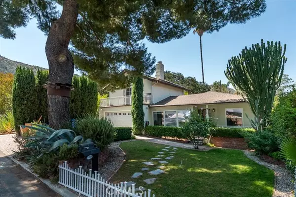 Sunland (los Angeles), CA 91040,10109 Parr Avenue